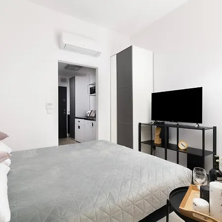 Easy Rent - Smart 5, 24h Check-in شقة لوبلين